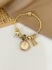 Light Luxury Goods Women Watch Pendant Round Dial Quartz Wristwatch Delicate Bracelet Watches Waterproof Luxury Ladies Gift