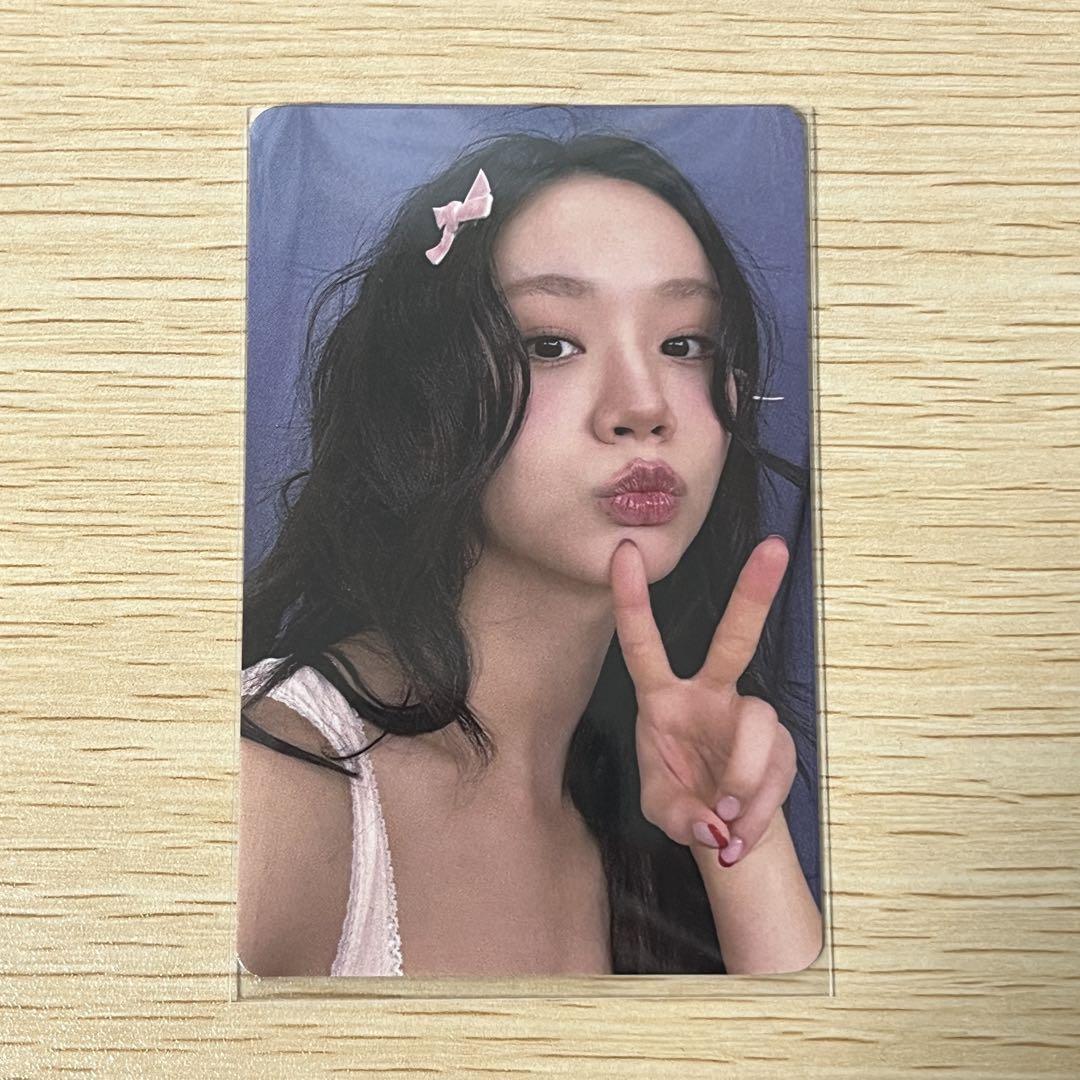 

[Б/У] HYERI 2025 Бонусная коллекционная карточка с фан-встречи