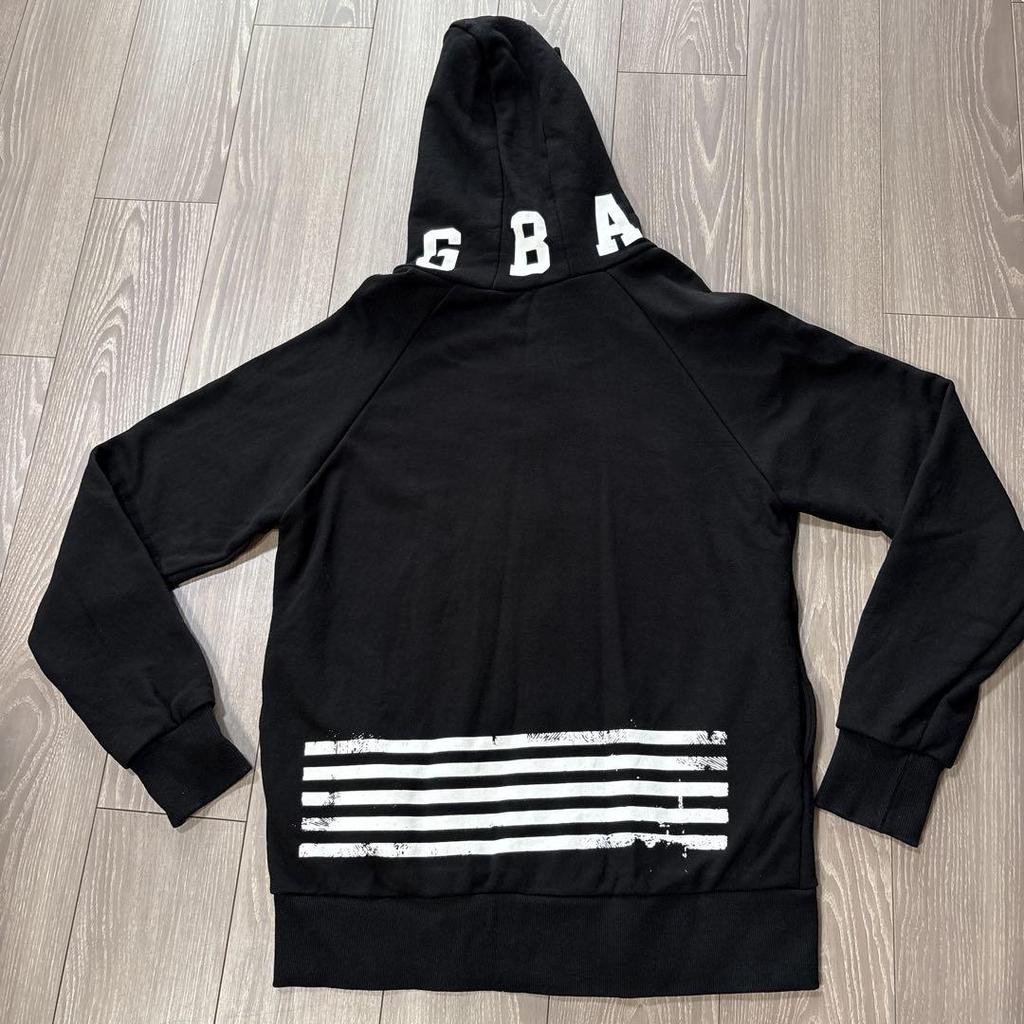 [USED] BIGBANG Black Hooded Zip-Up Hoodie