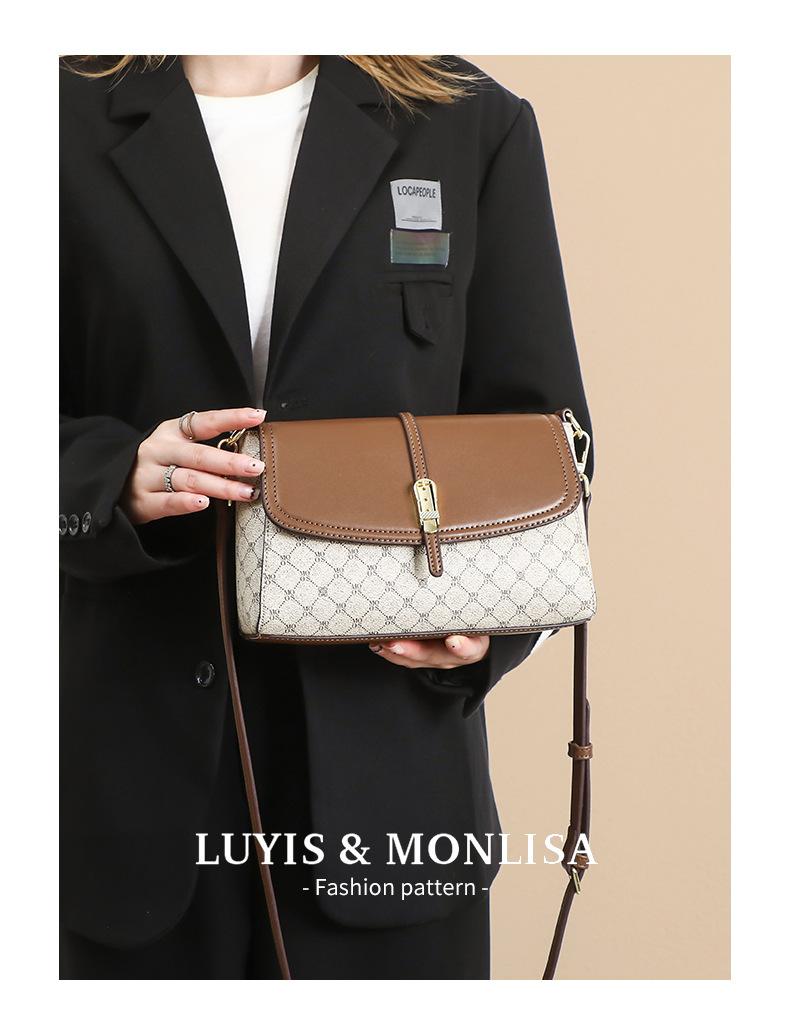 Ladies' New Crossbody Bag, Women's Bag, Middle-aged Mother Bag, Large Capacity Printed Letter Small Square Bag