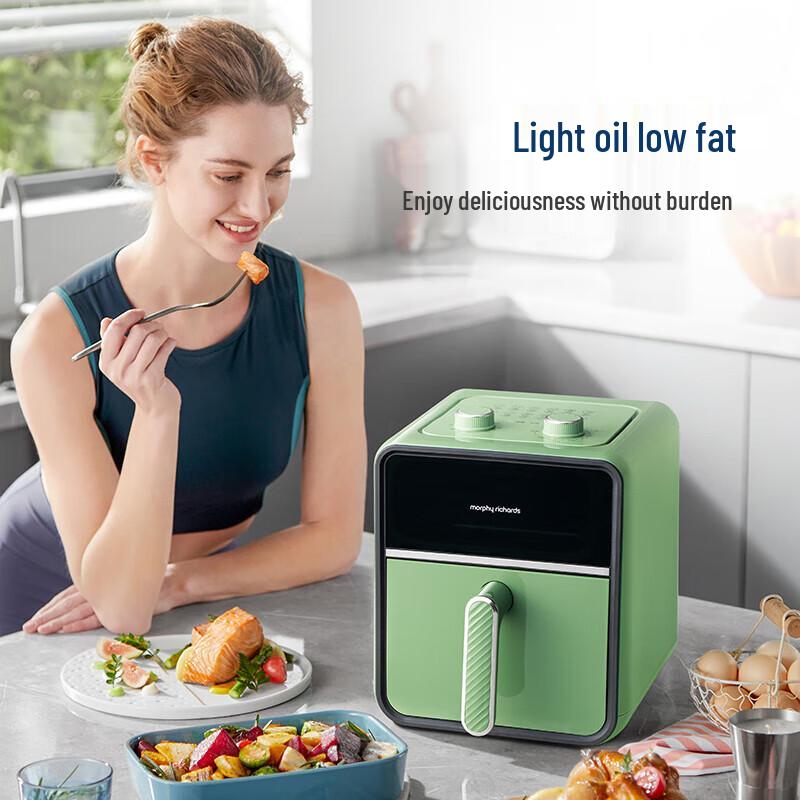 Morphy Richards 3.5L Air Fryer Oven CN plug (adapter included)