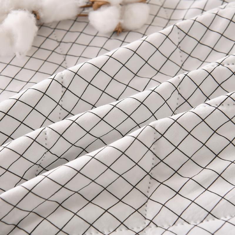 Yizhanggui Summer Polyester Quilt