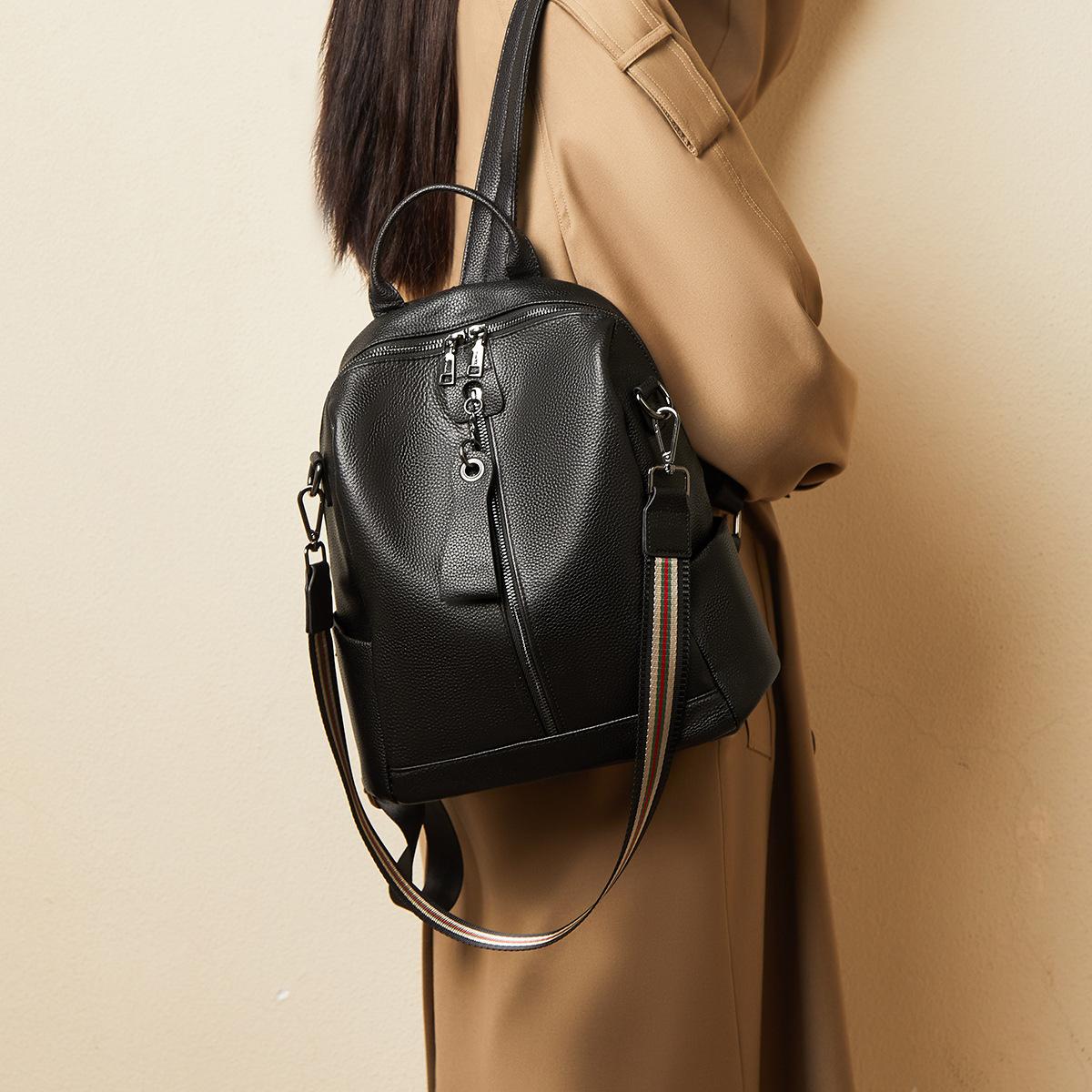 

2025 New Fashion Backpack New Large Capacity College Style Backpack First Layer Cowhide Travel Backpack Casual Bag 330*310*140mm