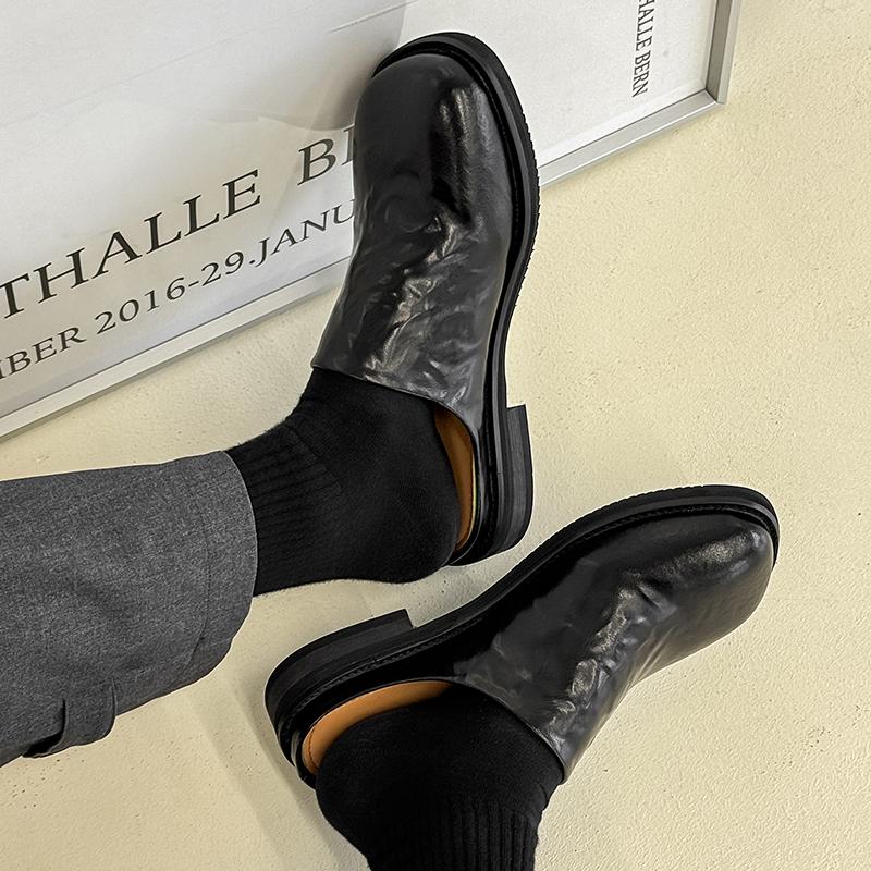 Fashion Slip on Casual men's leather shoes Retro minimalist half slipper style Leisure Business Office Outdoor Fashion Plus Size