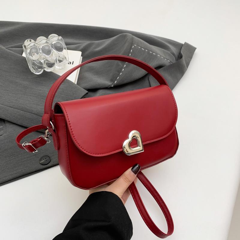 Textured Foreign Style Underarm Handbag Women's 2025 Winter New Fashion Casual Saddle Bag Single Shoulder Messenger Bag