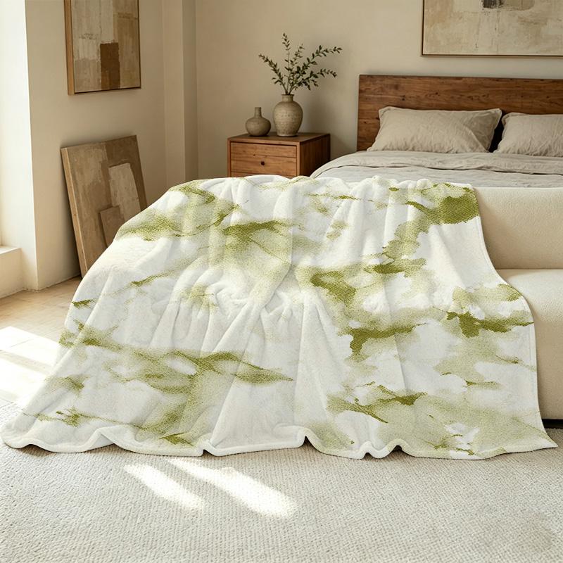 Lightweight Tie-Dye Flannel Throw Blanket – Soft Warm for Home Casual Use, Festive Christmas & Halloween Decor