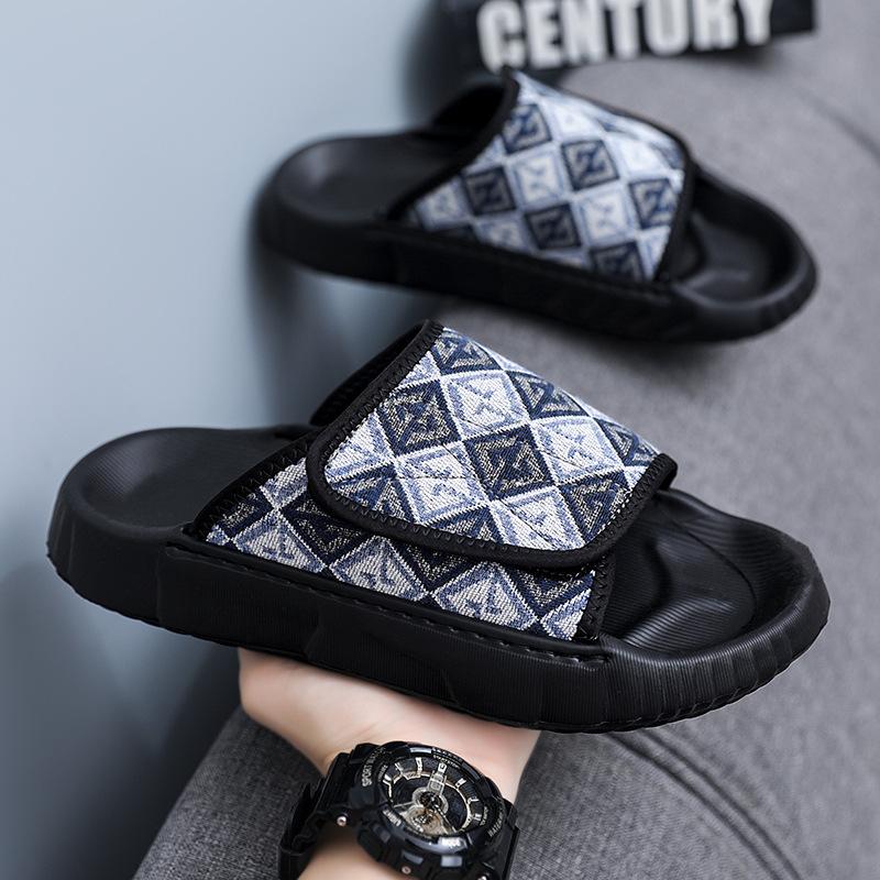 

Slippers 2025 new summer breathable soft sole outer wear one-word drag men s casual wading trend beach shoes 39