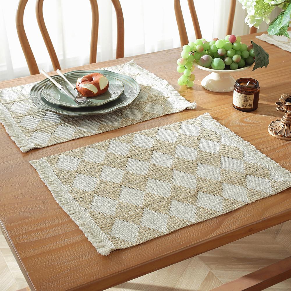 Nordic cotton and linen table flag modern simple light luxury high-end dining table mat festival tableware mat woven color matching spot