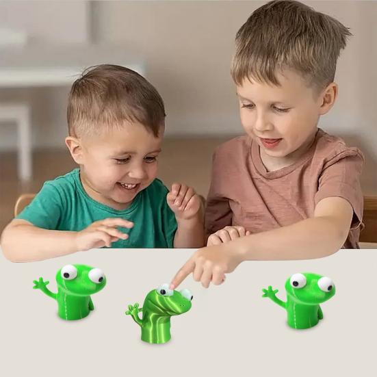 3D Printed Lizard Ornament Funny Lizard Meme Figurine Desktop Green Lizard Fidget Toy for Home Office Decor Festival Gift