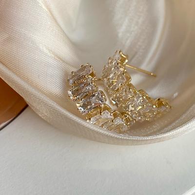 Fashion Fine Sparkle Zircon C Shape Crystal Earrings For Women Korean Temperament Accessories Wedding Jewelry Girls Gift
