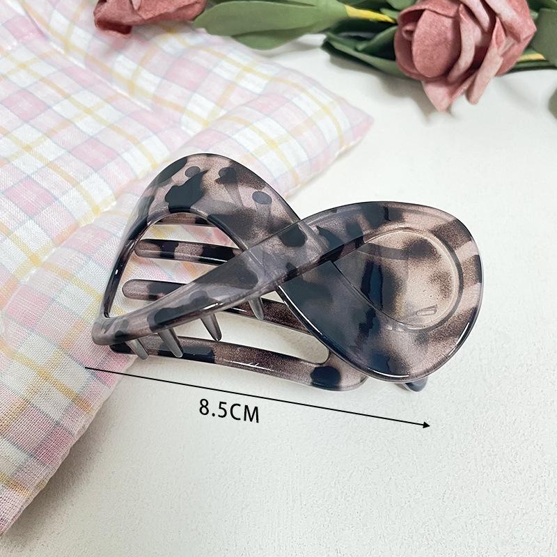 Yama Transparent High-End 8-Shaped Hair Clip for Women, Back of Head Hair Styling Tool, Leopard Print Shark Clip, Duckbill Clip