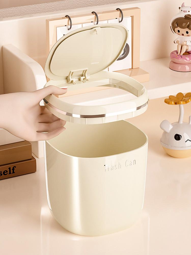 Samll Trash Cans with Lids Press Style Desktop Dustbin Suitable for Bathrooms Offices Bedrooms Desks Plastic Dustbin