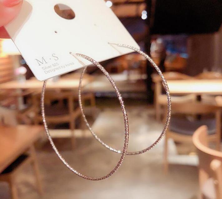 Bold Metal Circle Stud Earrings for Women – Statement Ear Cuff Hoop Jewelry