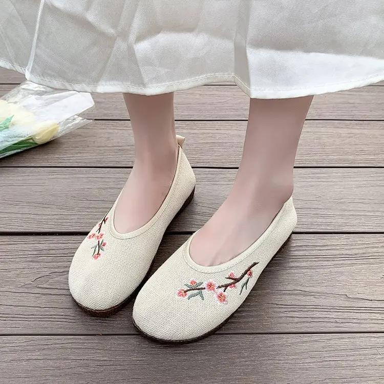 New Women's Embroidered Retro Shoes Women's Chinese Shallow Mouth Flat Sole Single Shoes Fashion Women's