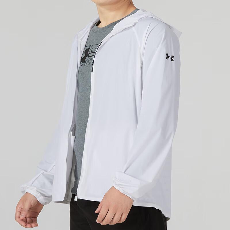 Under Armour Men s Woven Windbreaker Hooded Jacket M