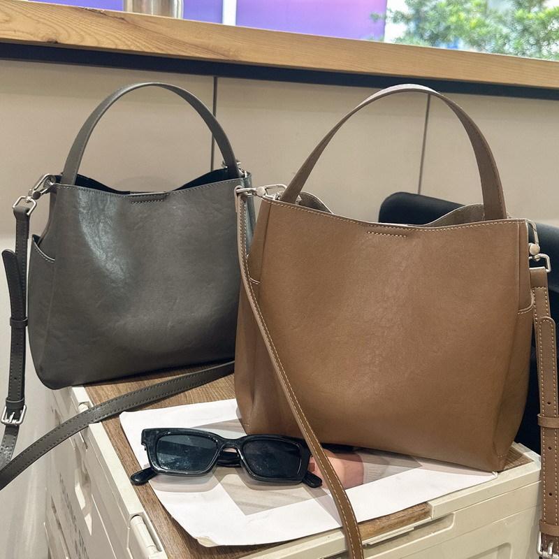 New cowhide leather premium feeling bucket bag tote bag underarm bag shoulder crossbody handbag bag women's bag