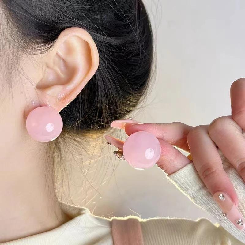 Classic Simple Pink Resin Ball Stud Earrings for Women New Charm Fashion Summer Holiday Piercing Jewelry Korea Earrings Gift