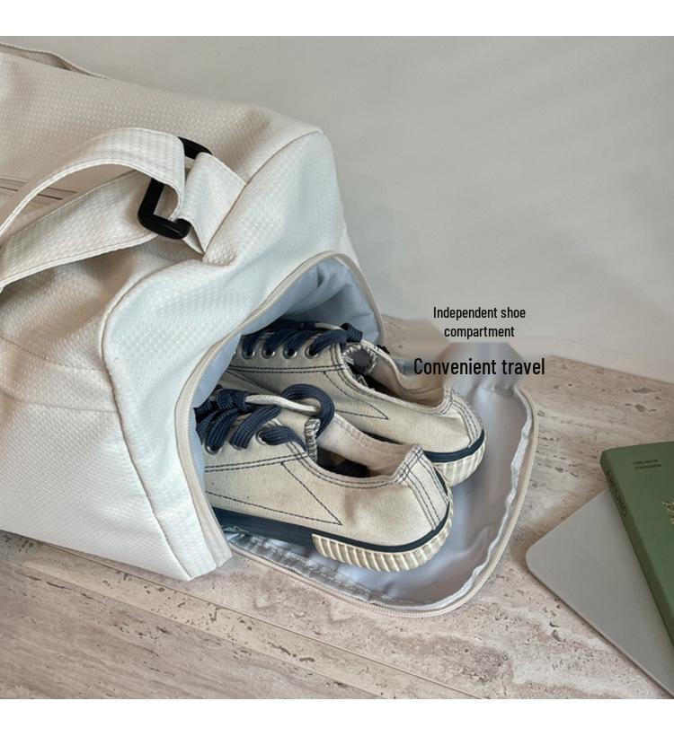 Spacious Travel & Fitness Bag with Shoe Compartment - Yoga & Gym Ready, Wet/Dry Separation