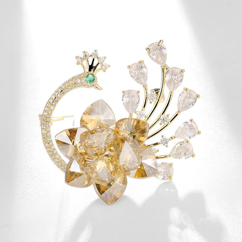 Bo Xin Yun Crystal Phoenix Zircon Brooch Pin: High-End Elegant Accessory