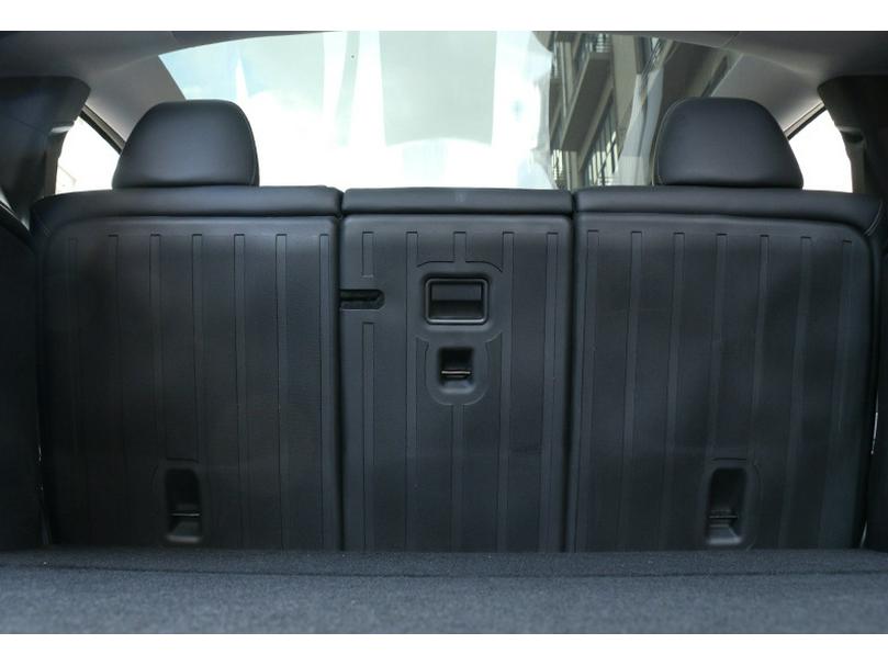 Tesla Model Y Rear Seat Back Pad TPE Trunk Protector.