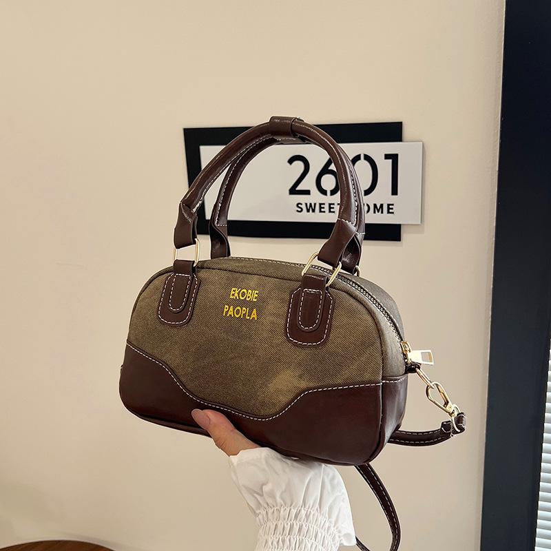 Retro casual shell bag women's 2025 autumn and winter new fashion trendy shoulder oblique span bag to work commuter armpit bag