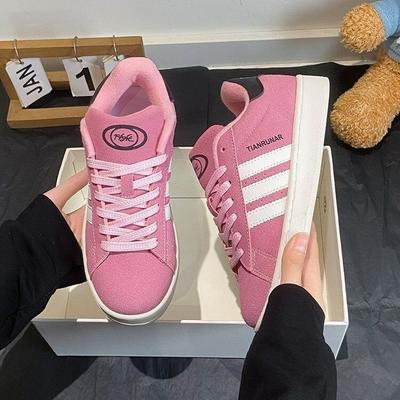 Frühling und Herbst neue Nischen-Plattform-Brot-Schuhe flache Sports-Board-Schuhe Ins-Trend