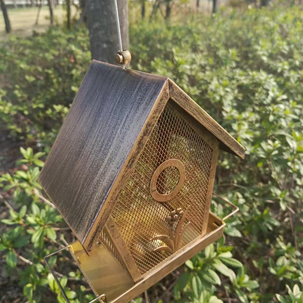 Кормушка для колибри: Креативный металлический скворечник для подвешивания на улице Model Z