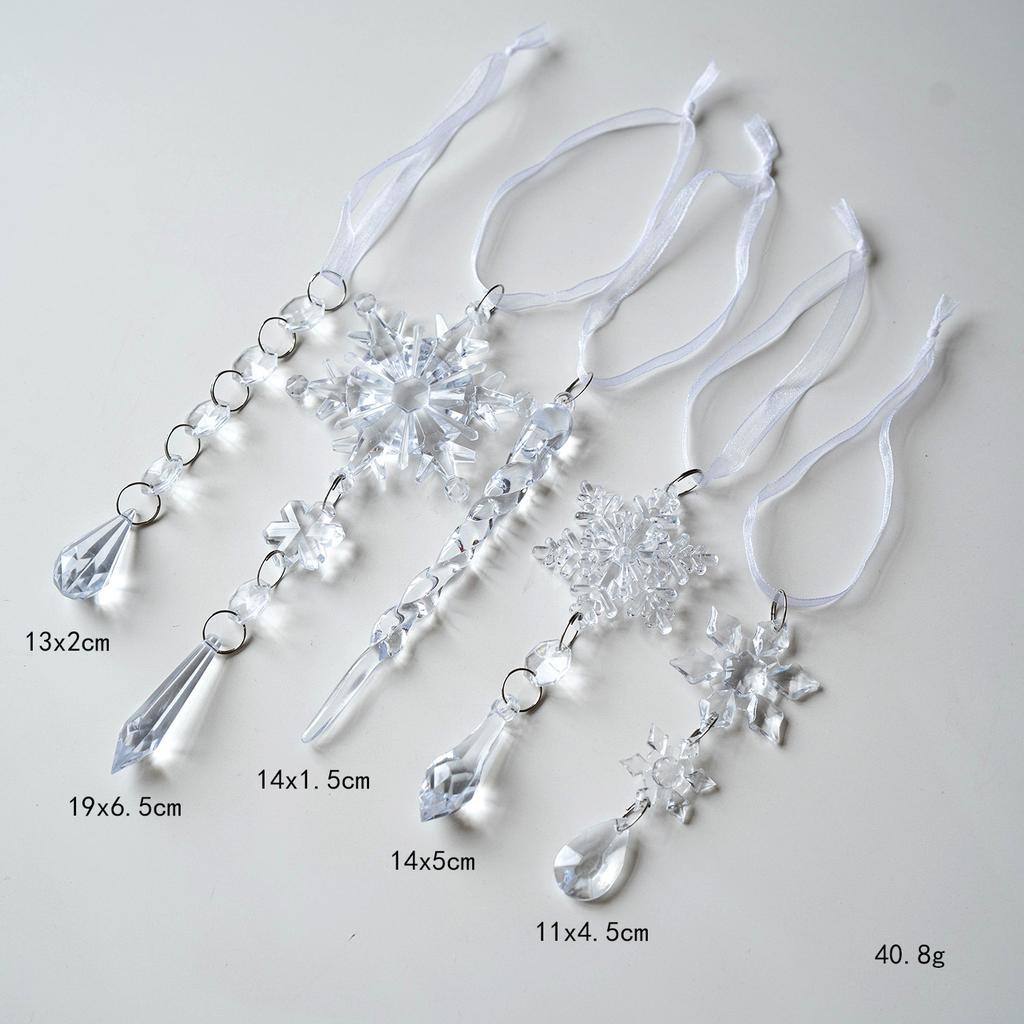 Transparent Acrylic Snowflake Hanging Ornaments Set Five Pieces for Christmas Tree Window and Seasonal Decoration