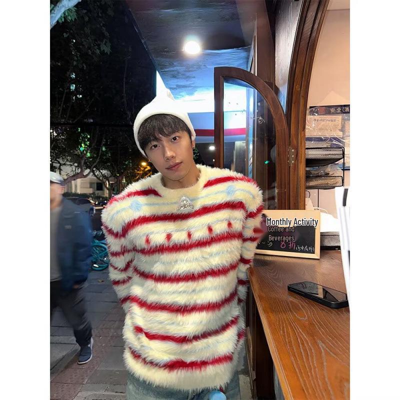 

Unisex Christmas Striped Round Neck Sweater - Cozy Plus Velvet Knitwear for Autumn/Winter Medium червоний
