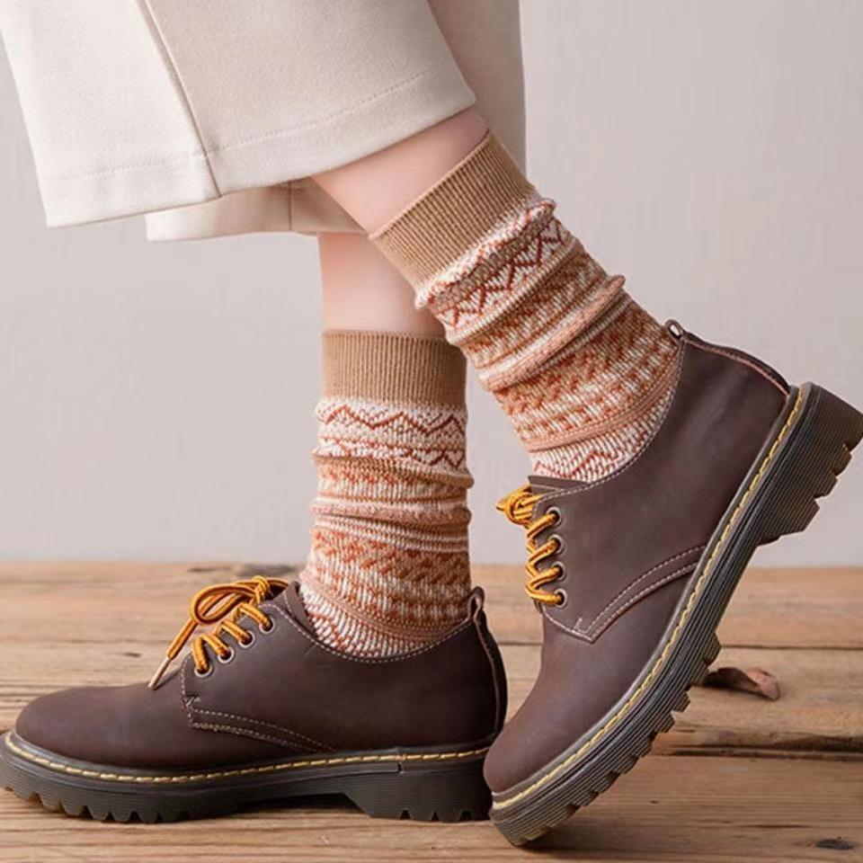 Coffee Color Retro Scrunch Socks: Japanese Style Women's Mid-Calf, Autumn Winter Warm Academy Look