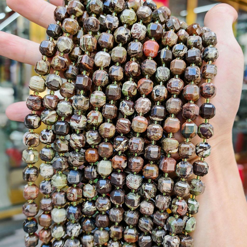 Naturstein Kristall facettierte Würfelperlen - 5,5mm, 7mm & 9mm Größen