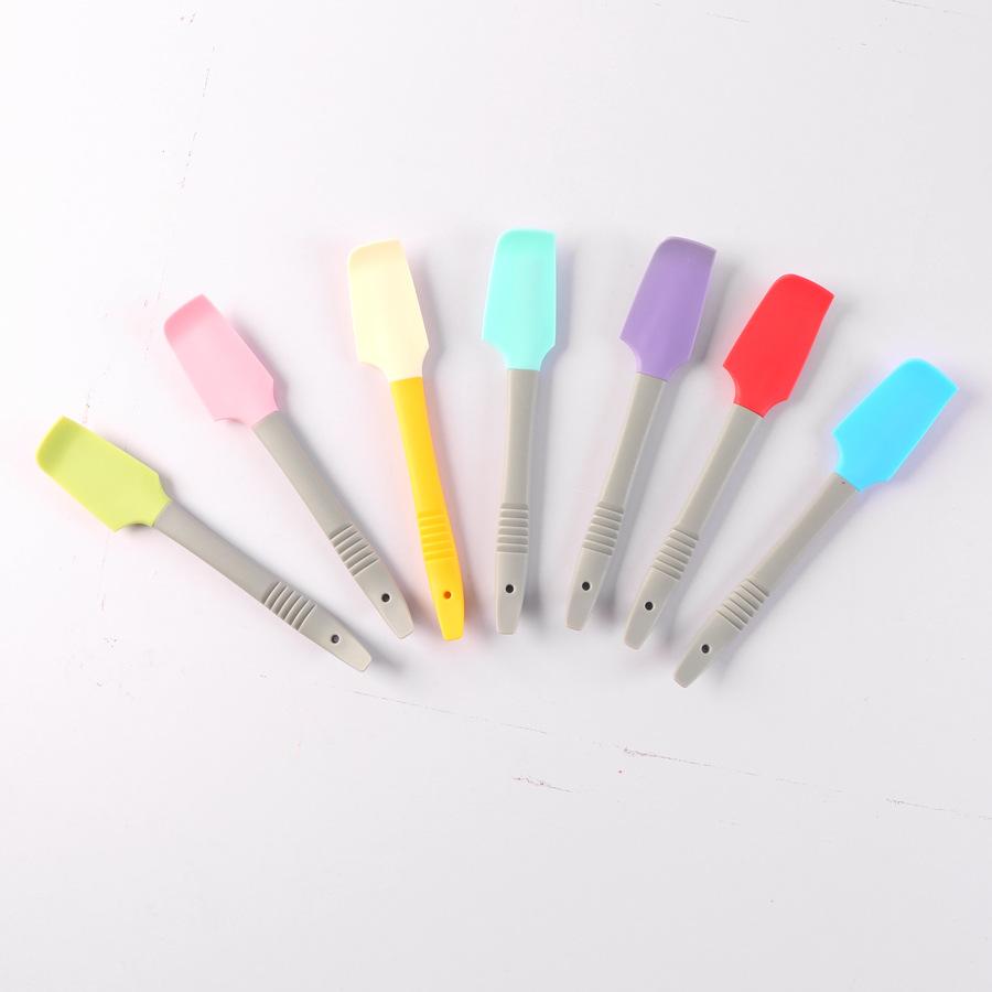 Cake Scraper Silicone High Temperature Resistant Stirring Knife Kitchen Butter Mixer Baking Spatula Tools Baking  Accessories