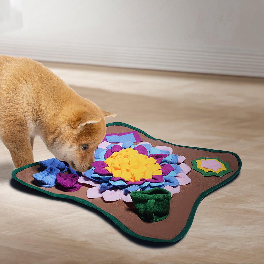 Large Pet Scented Sniffing Pad With Plush Material Suitable For Dogs And Cats
