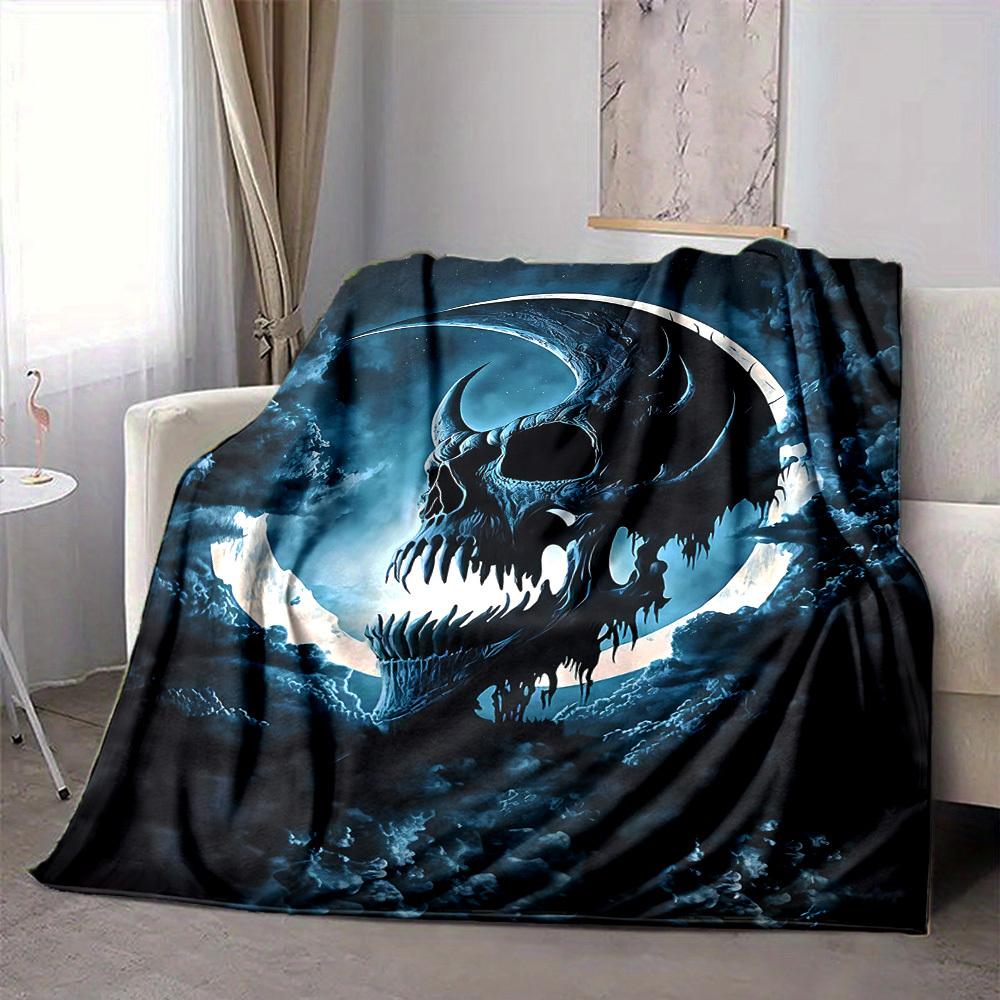 1pc Moon Skull Blanket, Lightweight Flannel Throw Blanket for Sofa, Bed, Travel, Camping, Living Room, Office, Couch070
