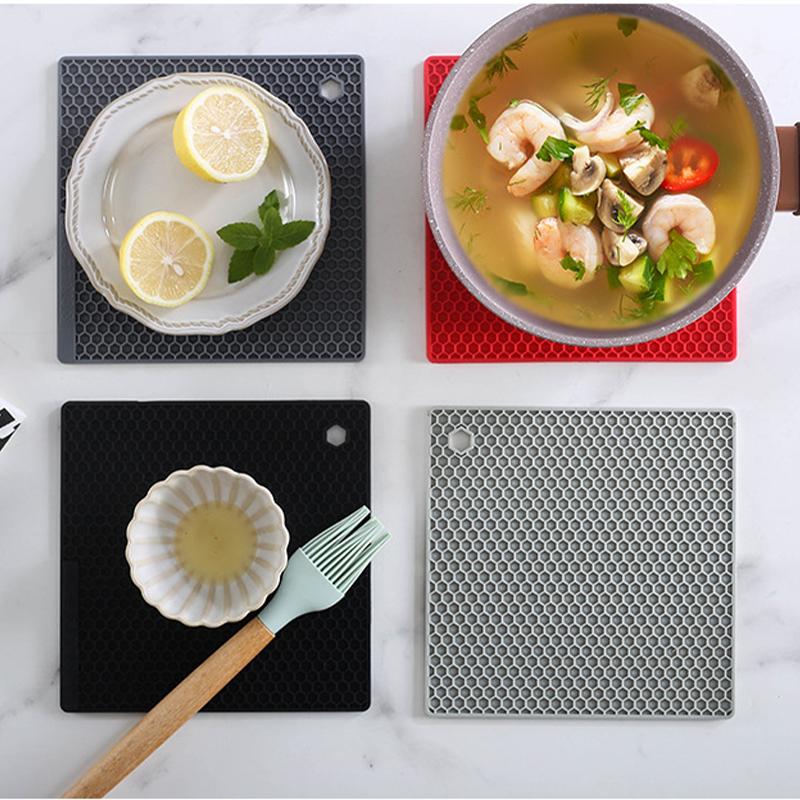 18cm Honeycomb Silicone Mat Drink Cup Coasters Heat Resistant Placemat Bowl Pad Square Non-Slip Pot Holder Kitchen Accessories