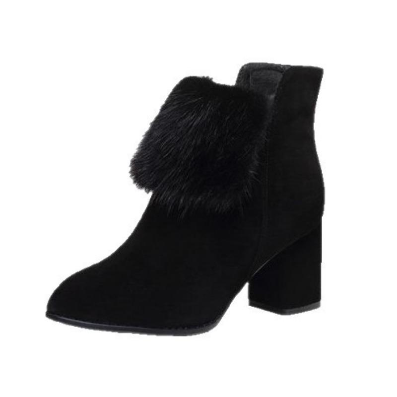 New Style Shoes Such As Chunky High Heels, Short Boots and Soft Cotton Soles for Women