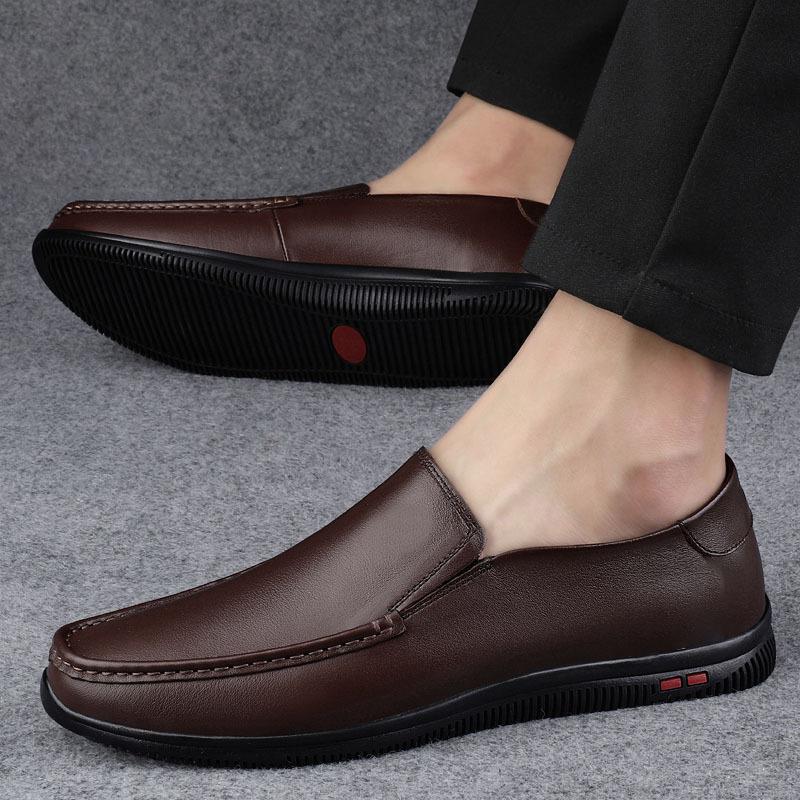 Men's shoes 2025 summer new breathable foot casual leather shoes men's flat beanie shoes British soft-sided driving shoes