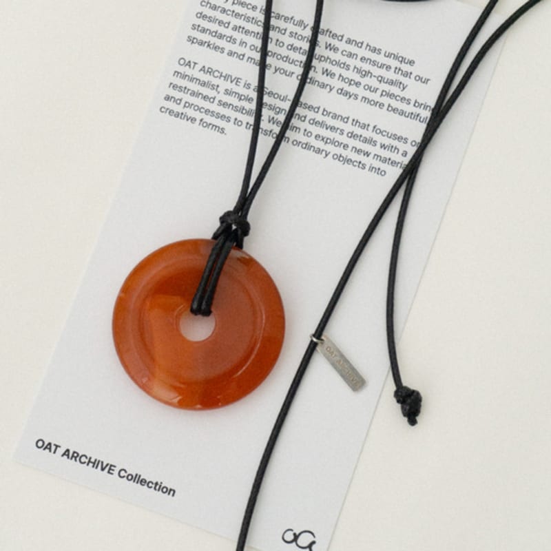 

Oat Archive Selina Necklace, red FREE