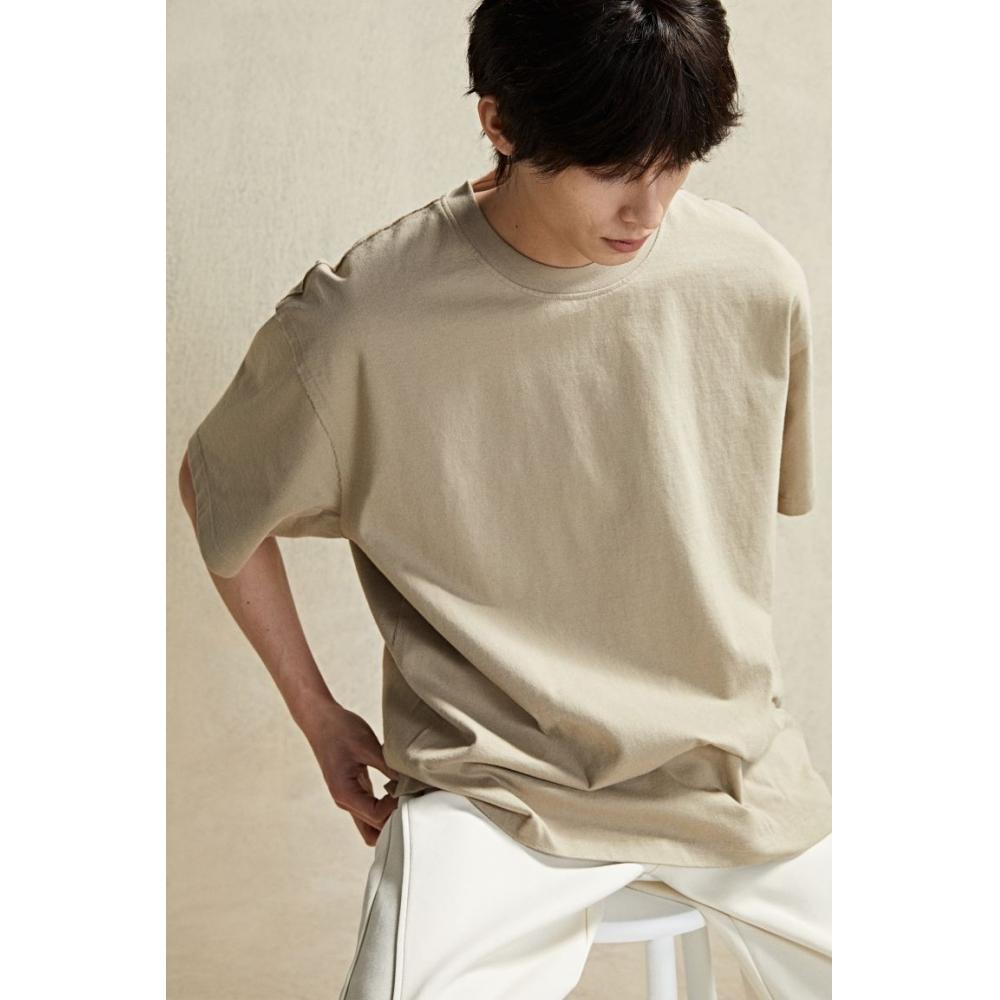 

Футболка свободного кроя HM бежевая