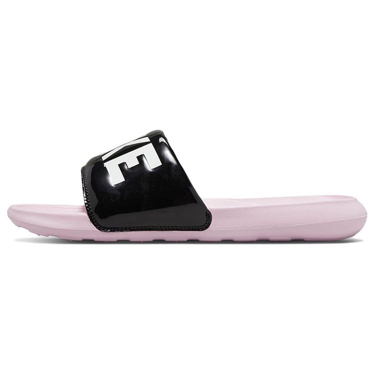 

Женские кроссовки Nike Victori One Black Pink Foam White DR9880-001 35.5
