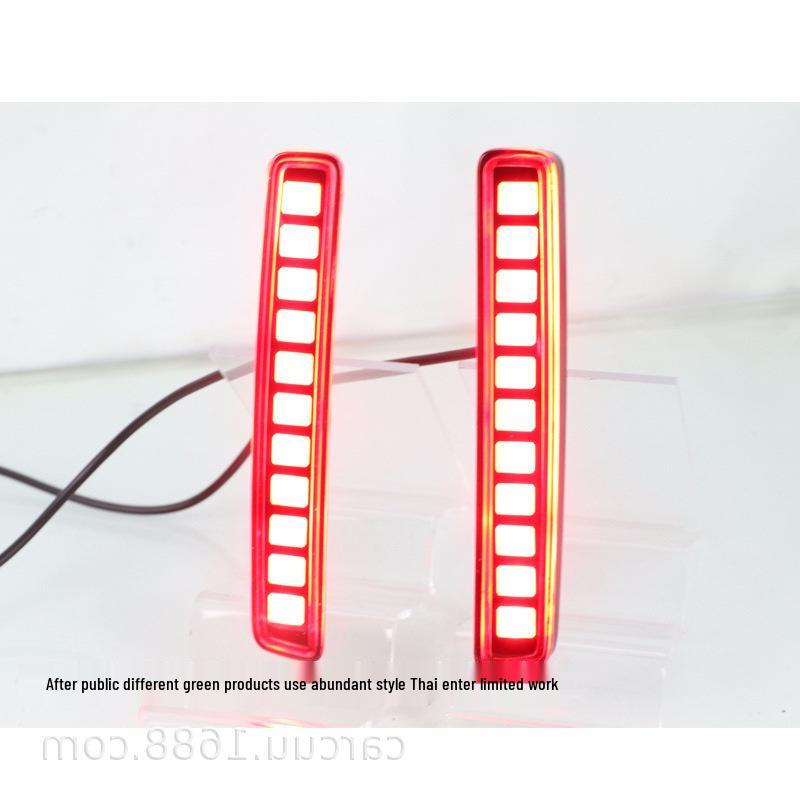 Rear Bumper Brake & Fog Light for 2021-2022 Toyota Yaris Cross