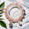 Daisy Popcorn Beaded Bracelet: Elegant Women's Hand Jewelry