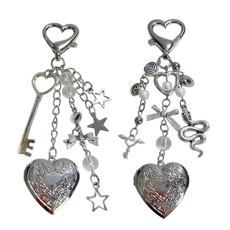 Y2K Punk Heart Snake Bow Pendant Keychain Personality Sweet Cool Beaded Keyring  Bag Charms Key Holder Gifts