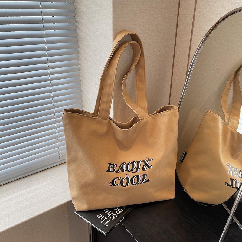 Large capacity bag women's new high-end embroidered shoulder bag canvas commuter tote women's bag