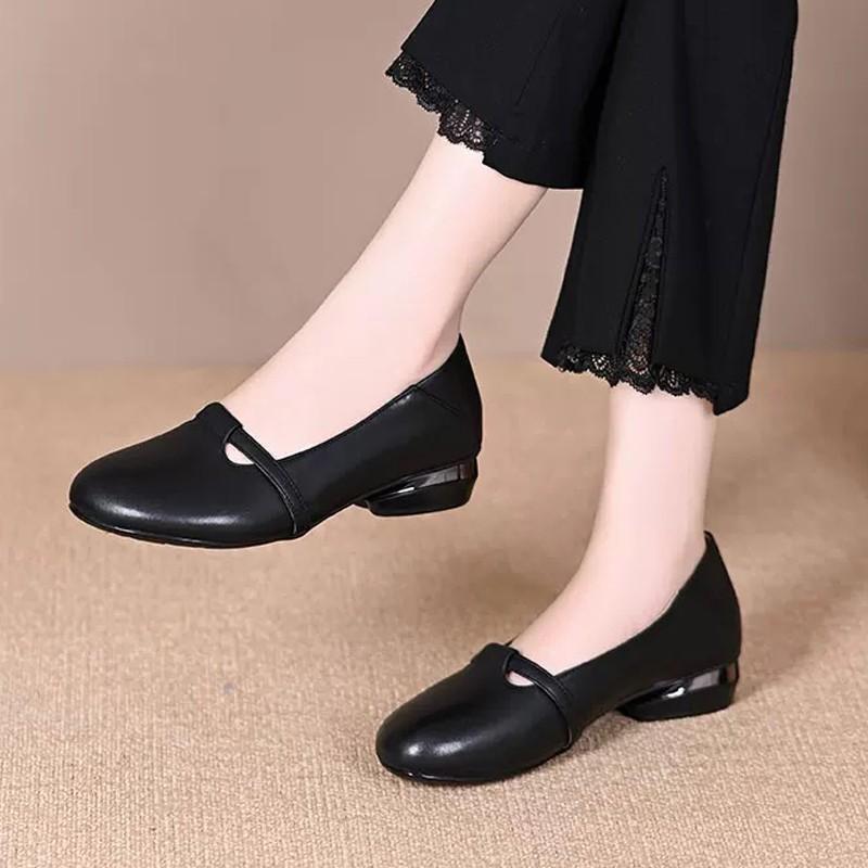 

Модная обувь на низком каблуке с мелким вырезом, слипоны, туфли для мамы, модная удобная рабочая обувь на мягкой подошве для женщин, лоферы Мэри Джейн, размеры 35-41 35 чёрный