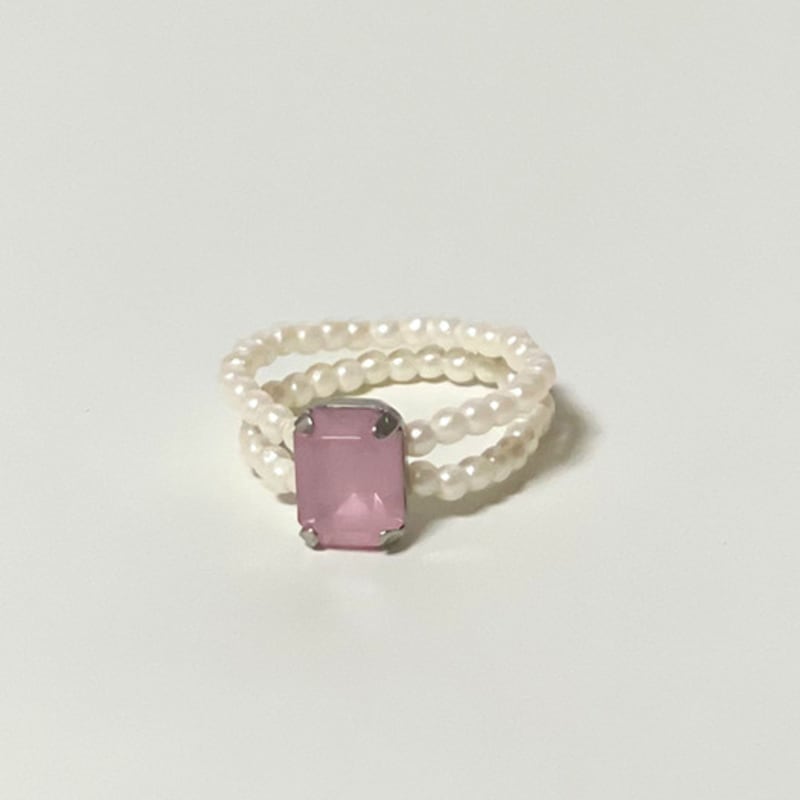 A Little Tickle Winter Garden Blush Ring