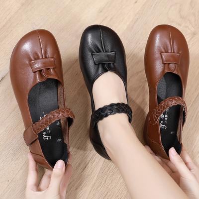 Comfortable and Non-slip 2025 Soft-soled Mother Shoes, Spring and Autumn Models, Middle-aged and Elderly Women's Shoes, Retro Soft Leather Single Shoe