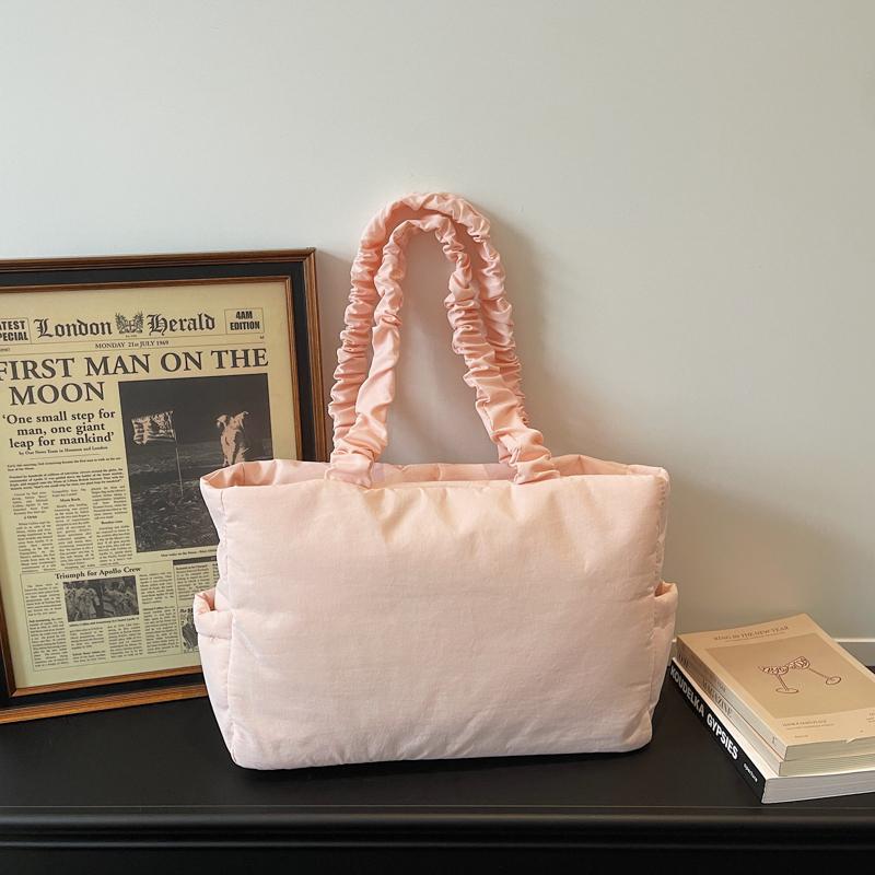 Quilted Tote Bag Women Fashion Soft Handle Shoulder Bag for Daily Use and Casual Outings