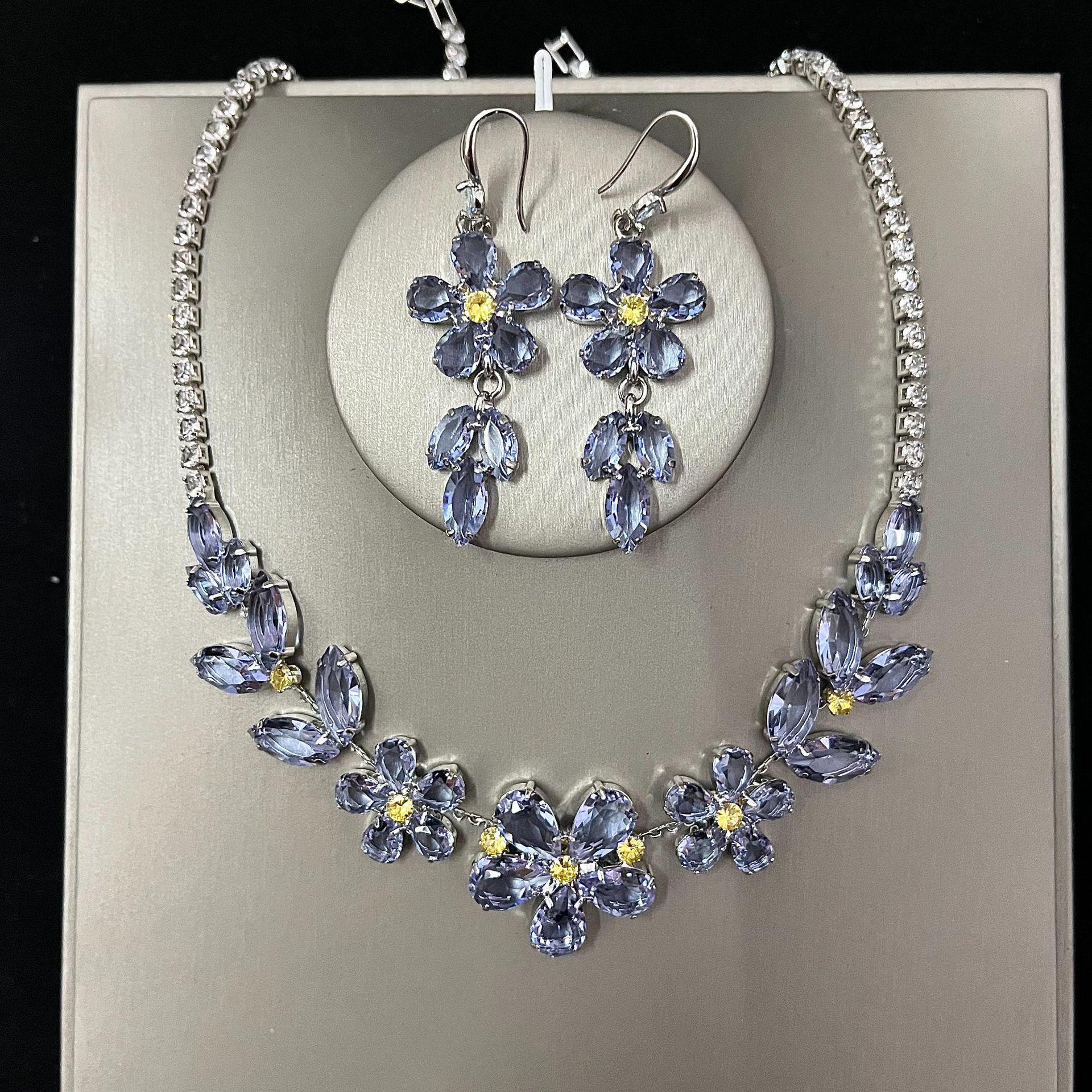 Elegant Zirconia Flower Necklace  Earrings Set – Original Design