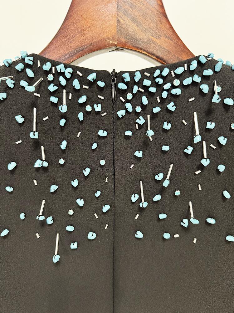 2026 Europäisches & Amerikanisches Designer-Abendkleid mit schweren Perlenverzierungen und langen Ärmeln